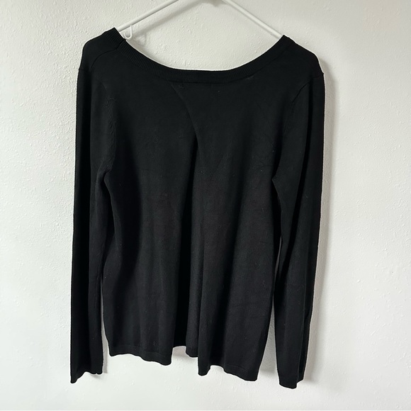 Chelsea & Theodore Black Open-Back Sweater - Picture 5 of 5